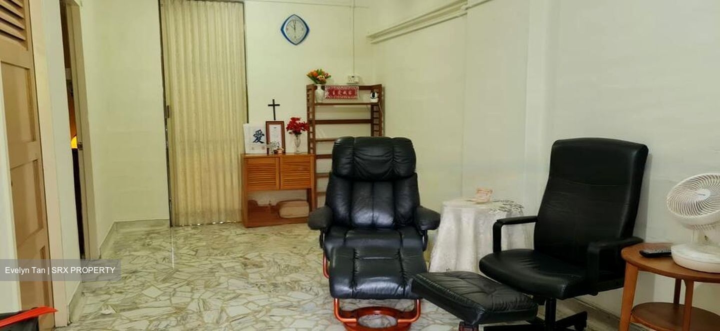 Blk 32 Holland Close (Queenstown), HDB 3 Rooms #632364431